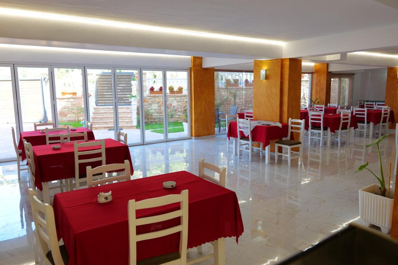 Elite Hotel Sarandë Eksteriør billede