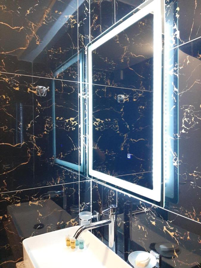 Elite Hotel Sarandë Eksteriør billede