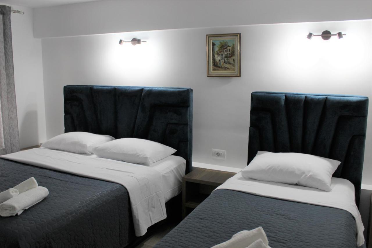 Elite Hotel Sarandë Eksteriør billede